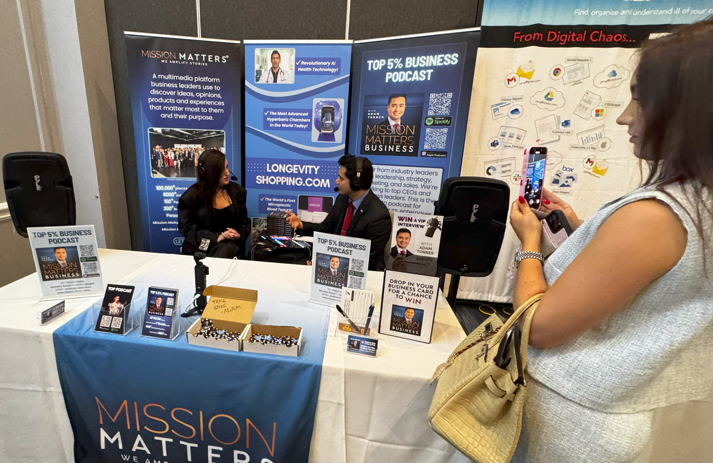 Sponsored Booth at GCN Investor Event - Image 12